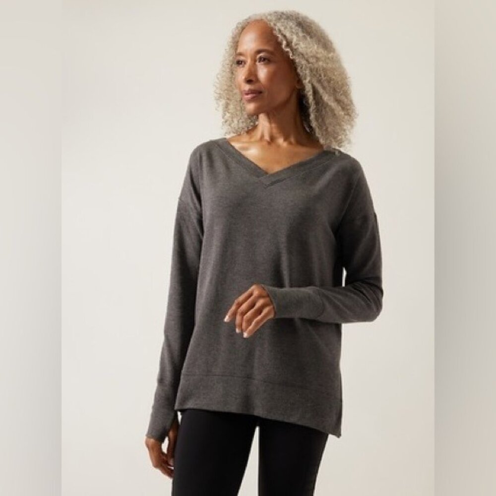 Athleta Coaster Luxe V-Neck Sweatshirt Grey Size 2X Super Soft Cozy Lightweight